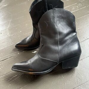 Black Leather Western Ankle Boots made In Spain